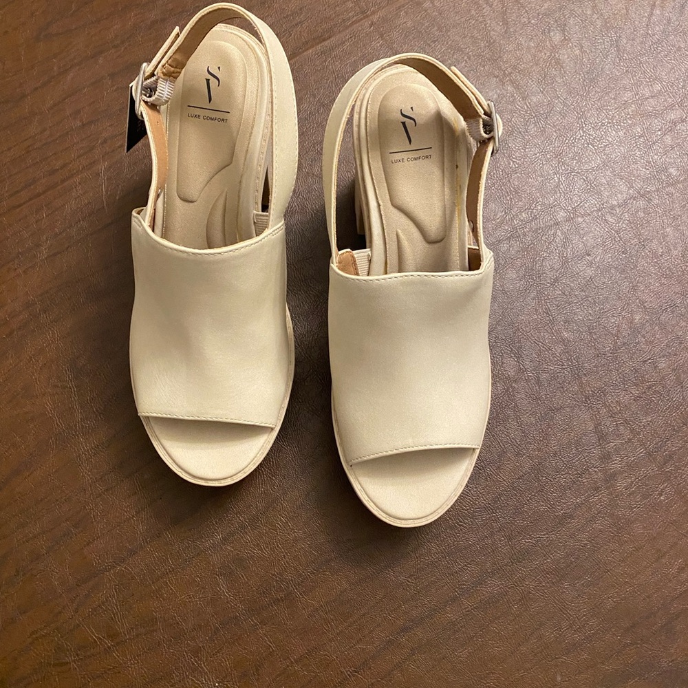 Vera Wang Cream Slingback Sandals